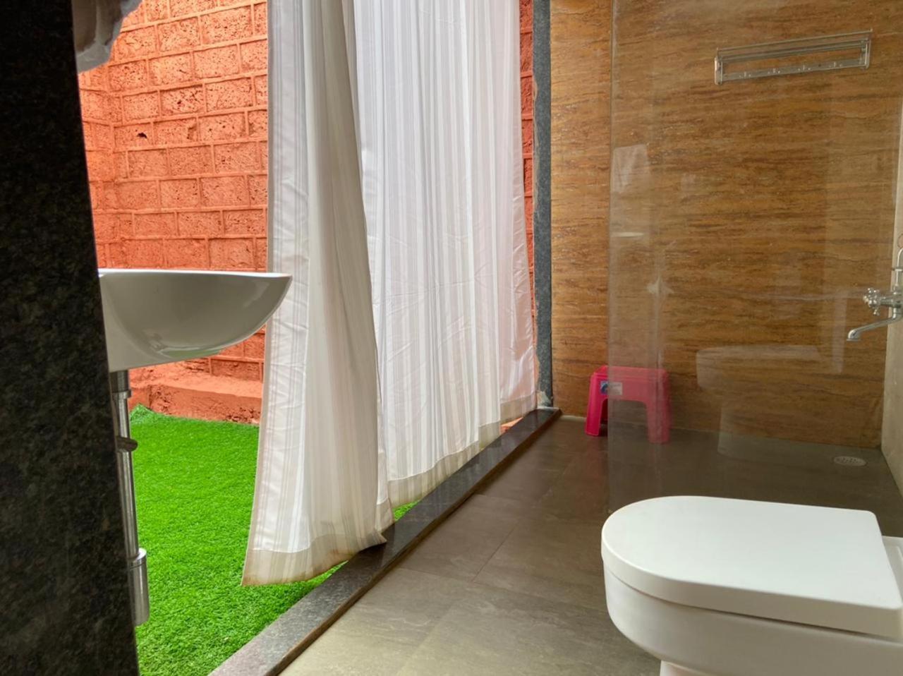 Hotel River Orchid Resort Satara Luaran gambar